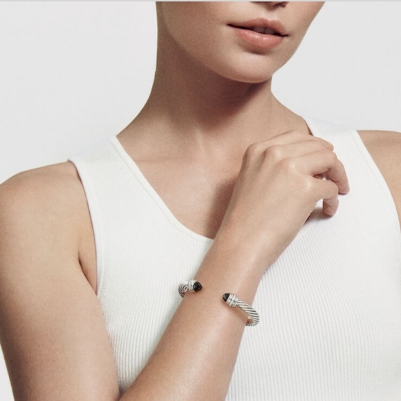 David Yurman black Onyx and dimond bangle cuff bracelet (large) - Picture 7 of 9